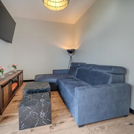 Premium Art Apartment *