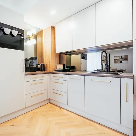 Apartment Premium Art